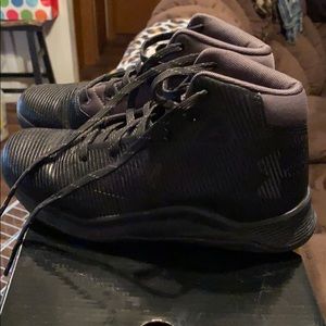 Excellent condition boys black UA shoes